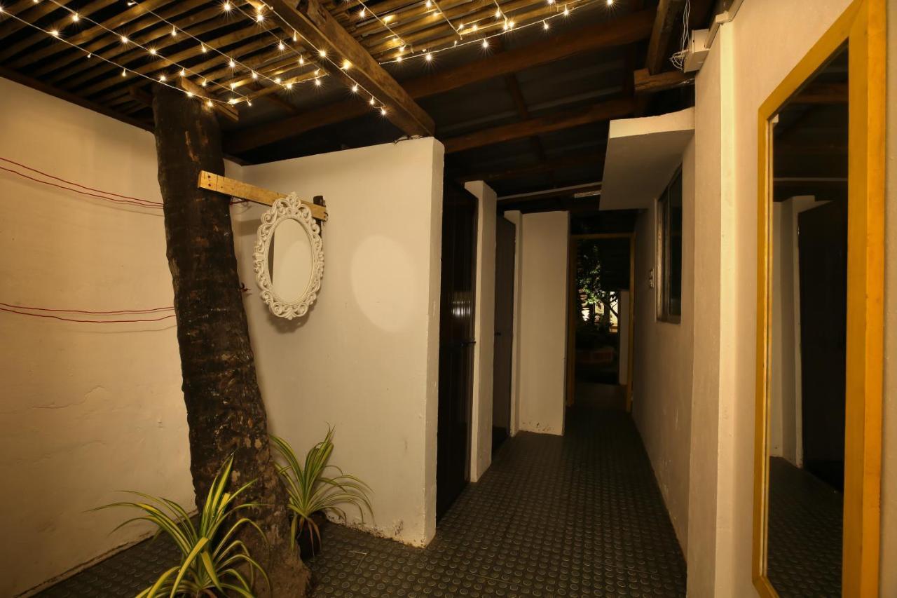 Craft Hostels Anjuna Esterno foto