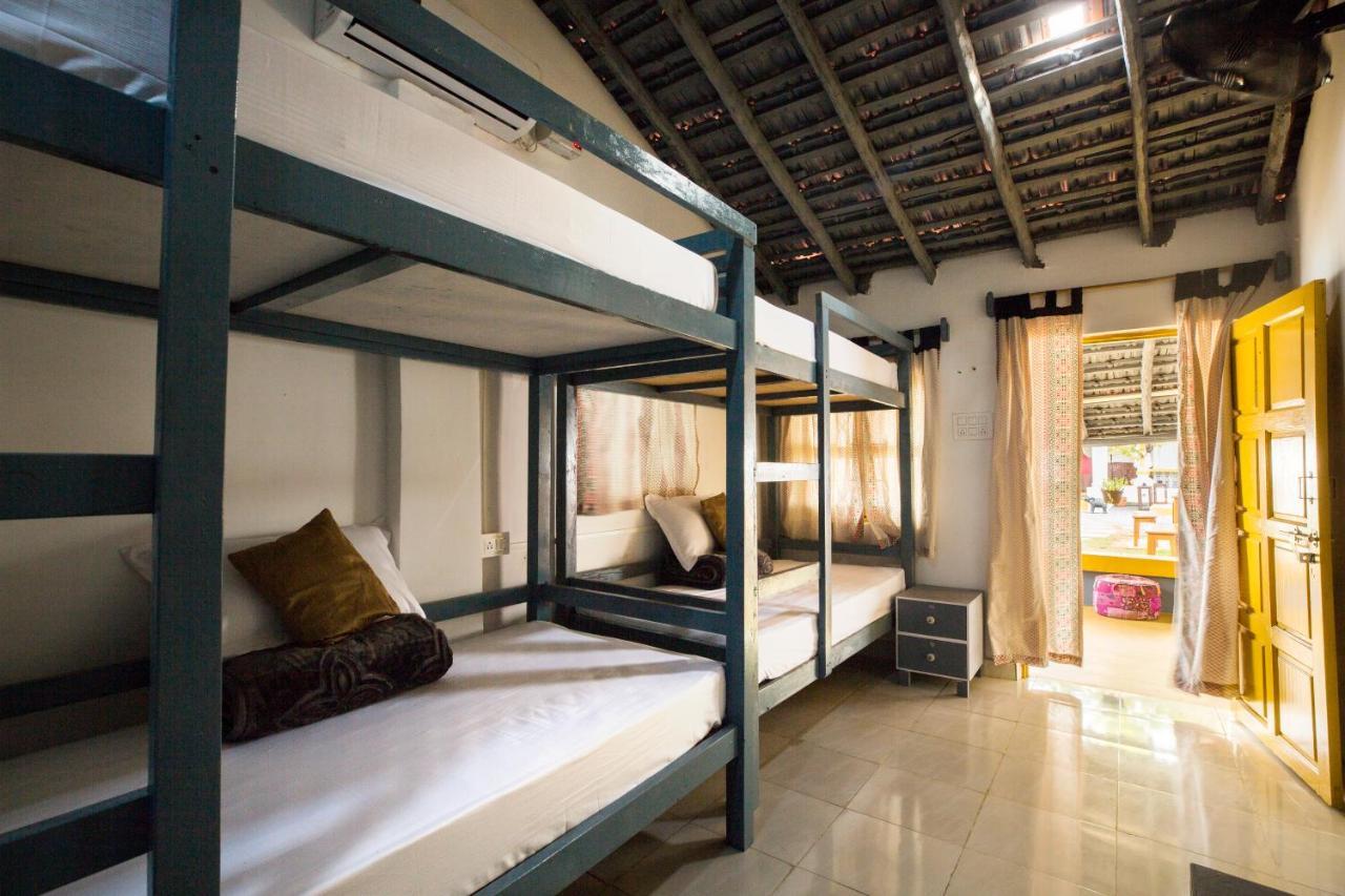 Craft Hostels Anjuna Esterno foto